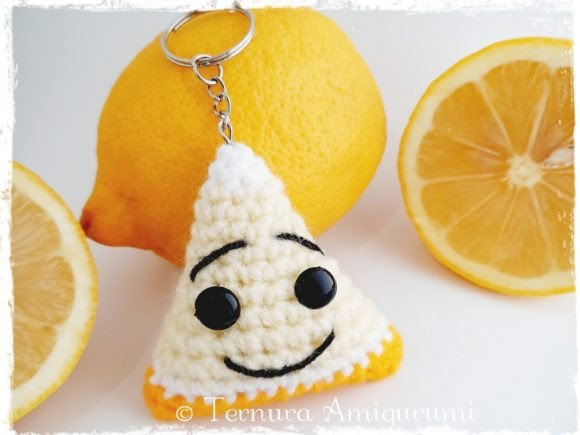 free-crochet-pattern-for-keychain