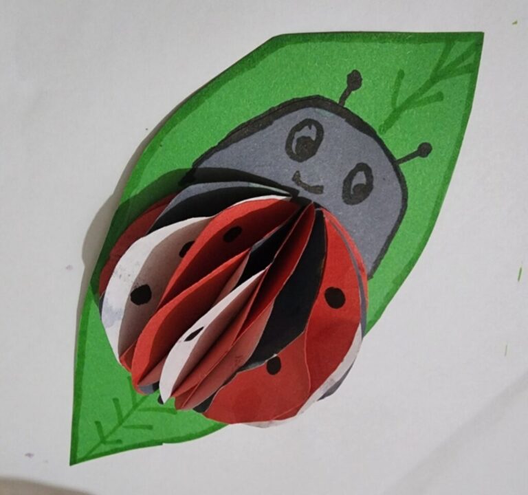 Activity Using Color Paper 21 Paper Crafts for Kids That Will Make Them Happy