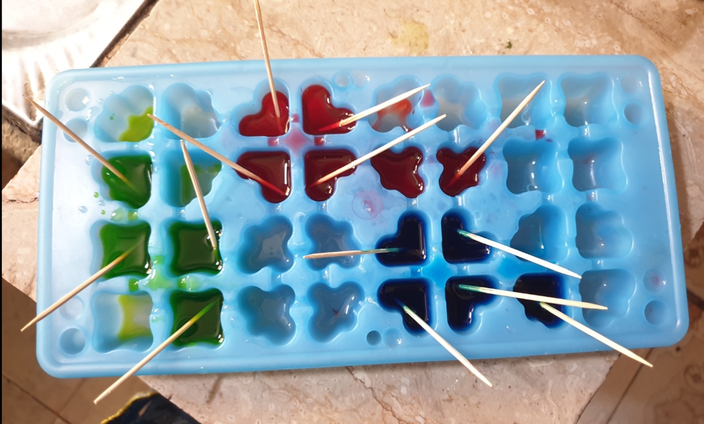 Ice Cube Painting-A Cool and Colorful Summer Art Activity for Kids