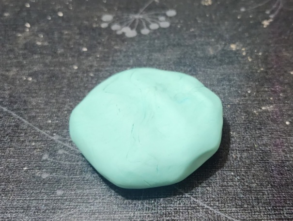 How to Make Cloud Dough – Easy DIY Tutorial