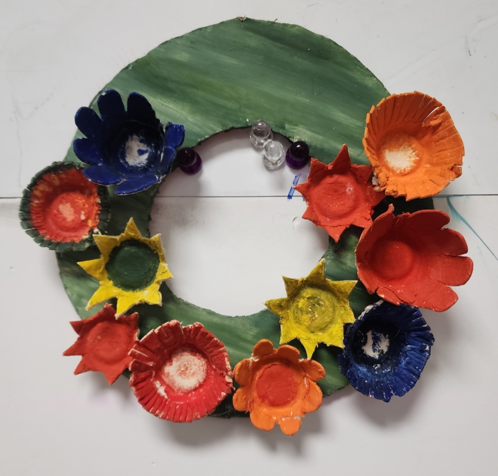 How to Make Egg Carton Wreath